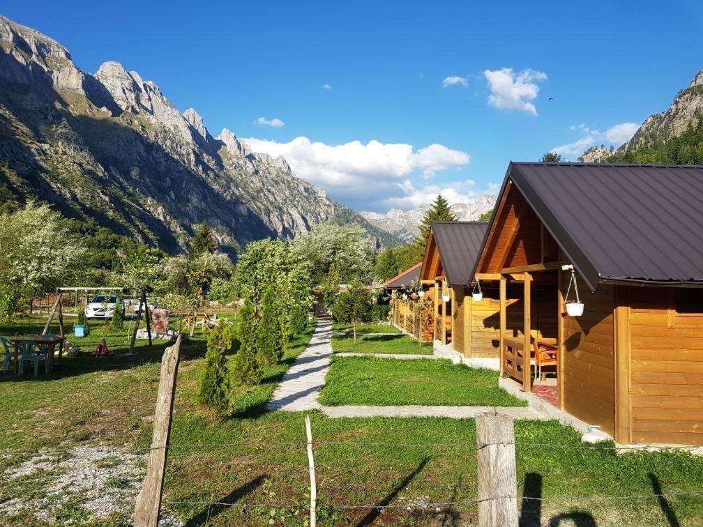 2E Villa'S Valbone Zewnętrze zdjęcie